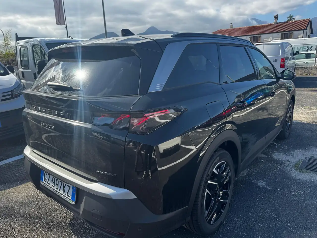 Peugeot 5008 Hybrid 145 e-DCS6 GT 24