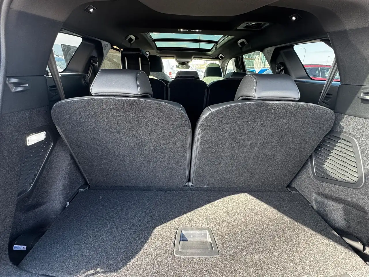 Peugeot 5008 Hybrid 145 e-DCS6 GT 26