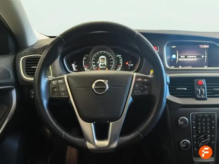Volvo S40 2017, foto 9