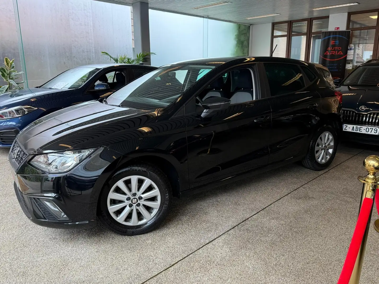 SEAT Ibiza 1.0 TSI(EU6AP JUSQUE 2035)CARPLAY*GARANTIE12MOIS Zwart - 2