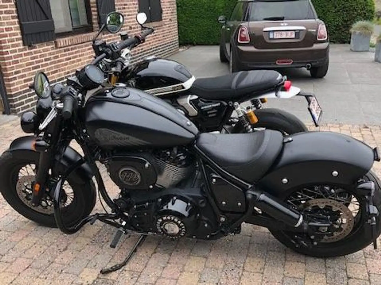 Indian Chief Chief Bobber Dark Horse Black Smoke Fekete - 2