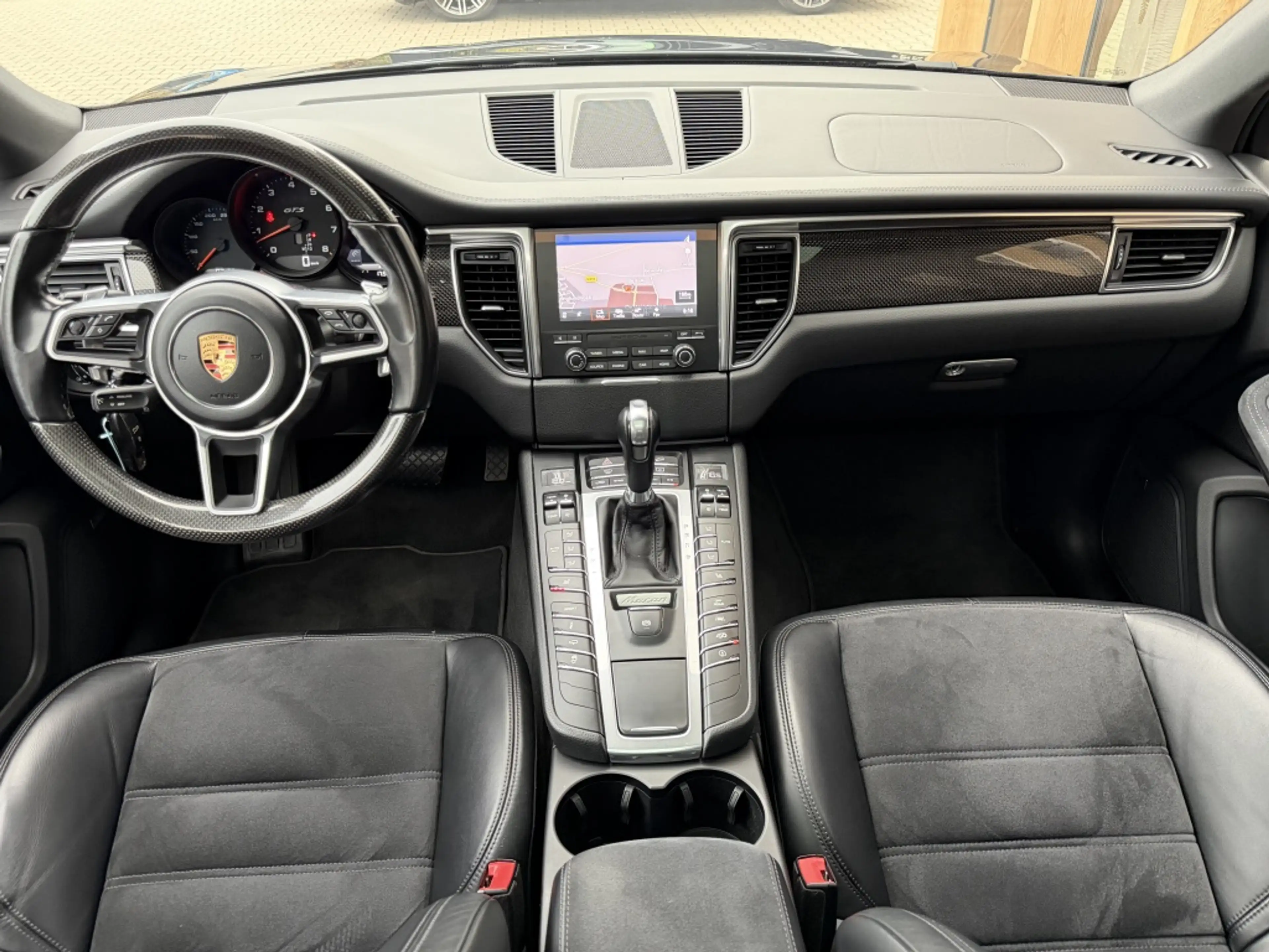 Porsche Macan 3.0 GTS | Panorama-dak | 360 Camera | Sportuitlaat — photo 3