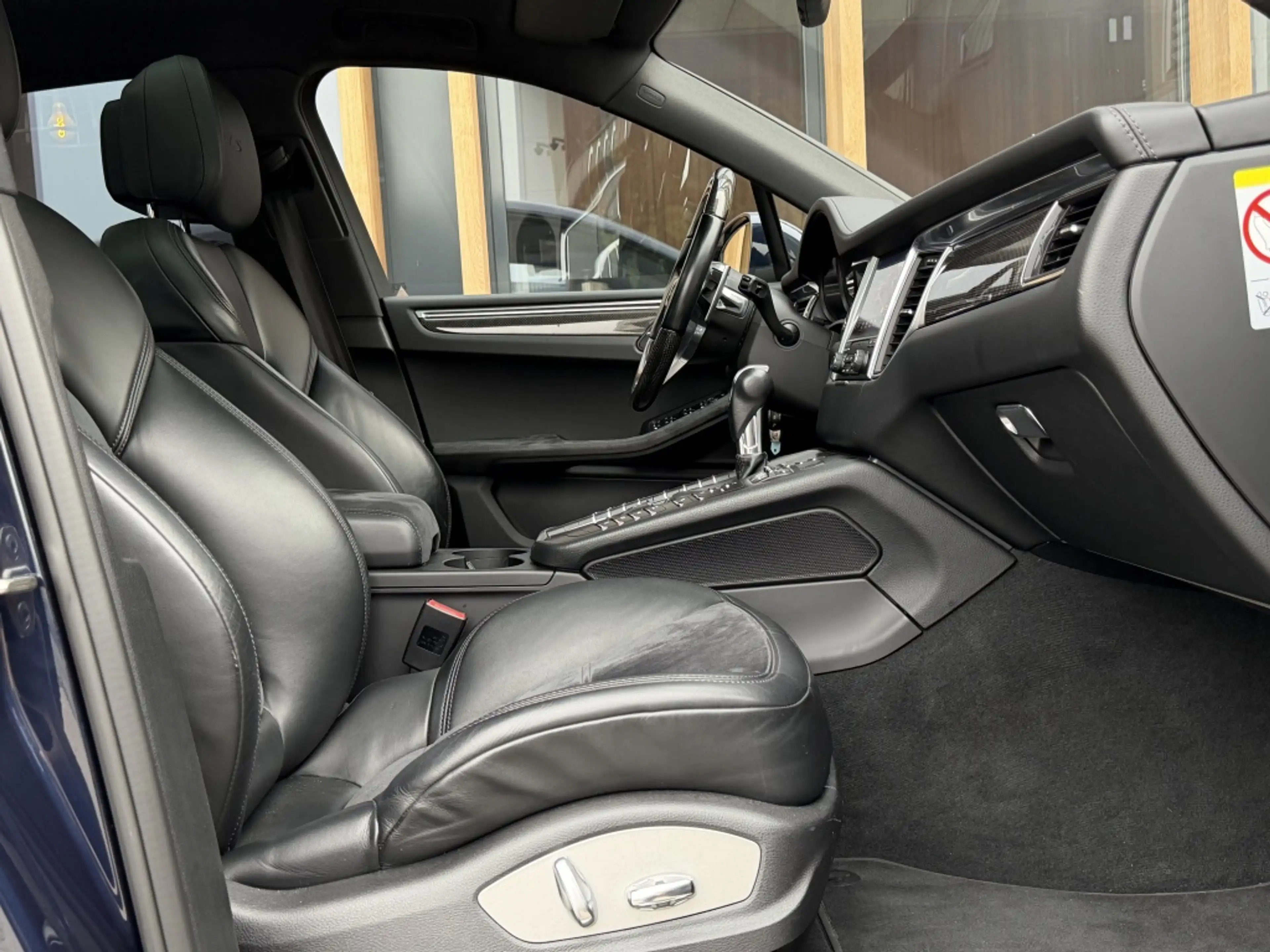 Porsche Macan 3.0 GTS | Panorama-dak | 360 Camera | Sportuitlaat — photo 31