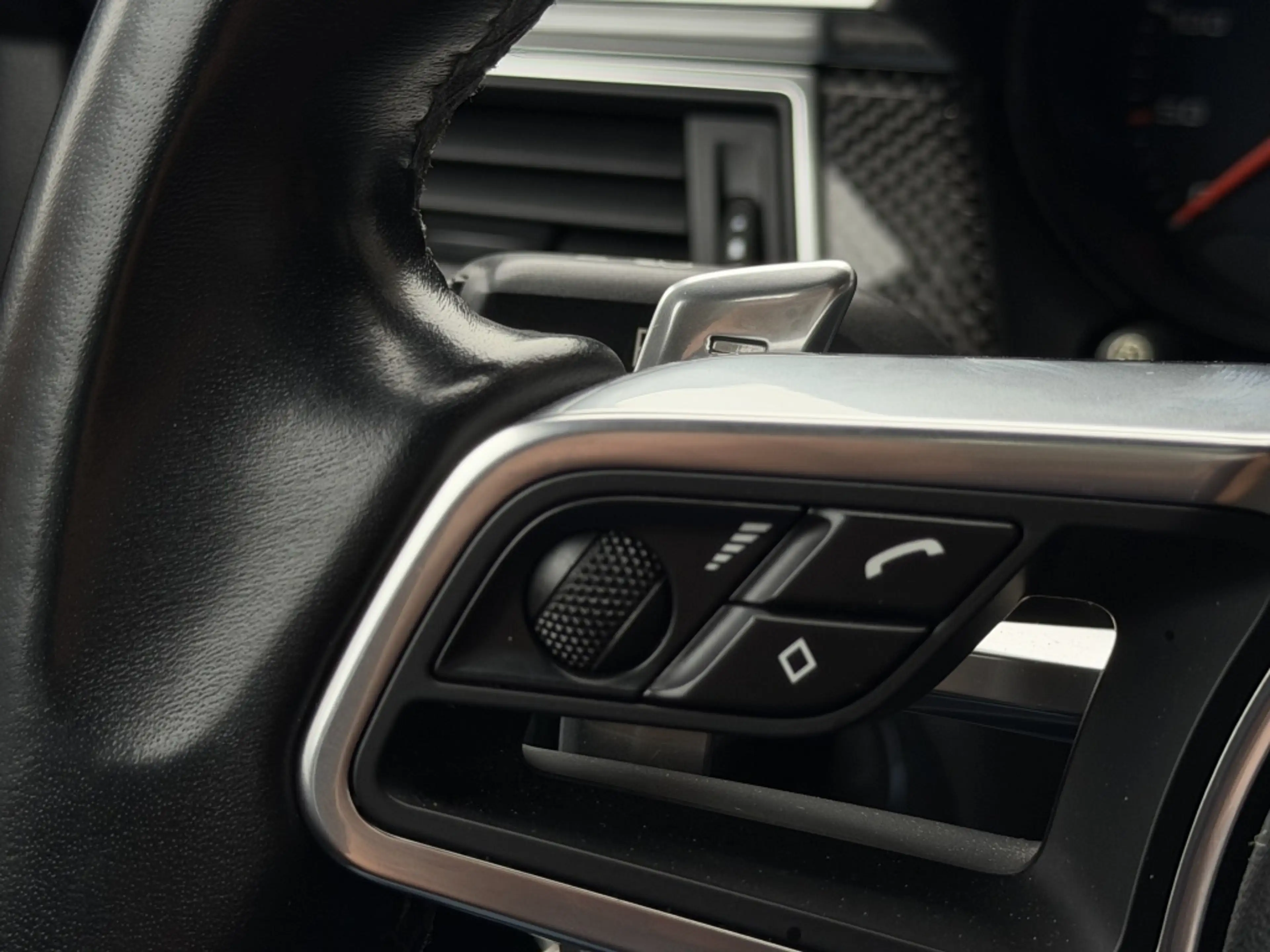 Porsche Macan 3.0 GTS | Panorama-dak | 360 Camera | Sportuitlaat — photo 18