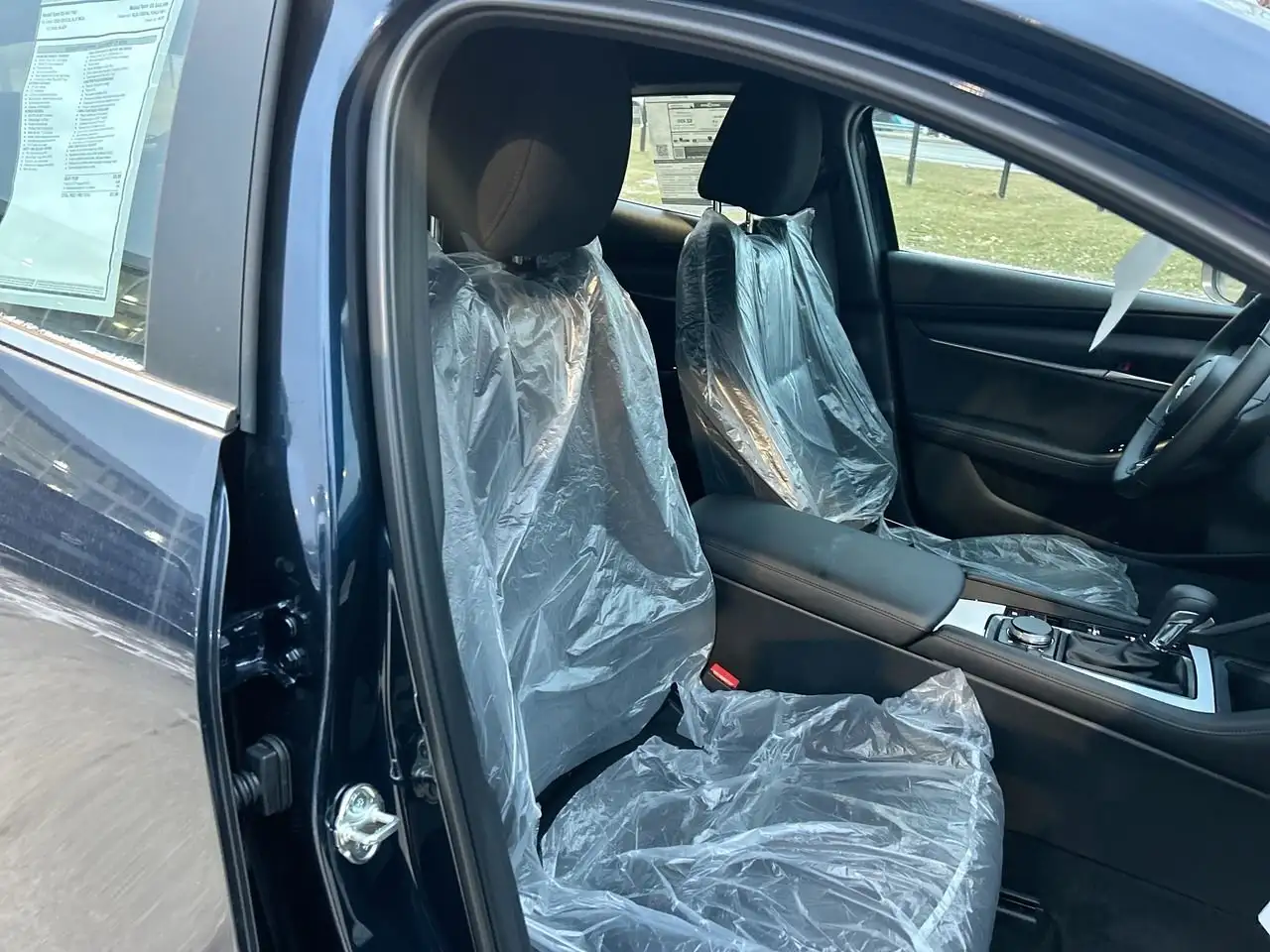 Mazda 3 снимка Mazda 3