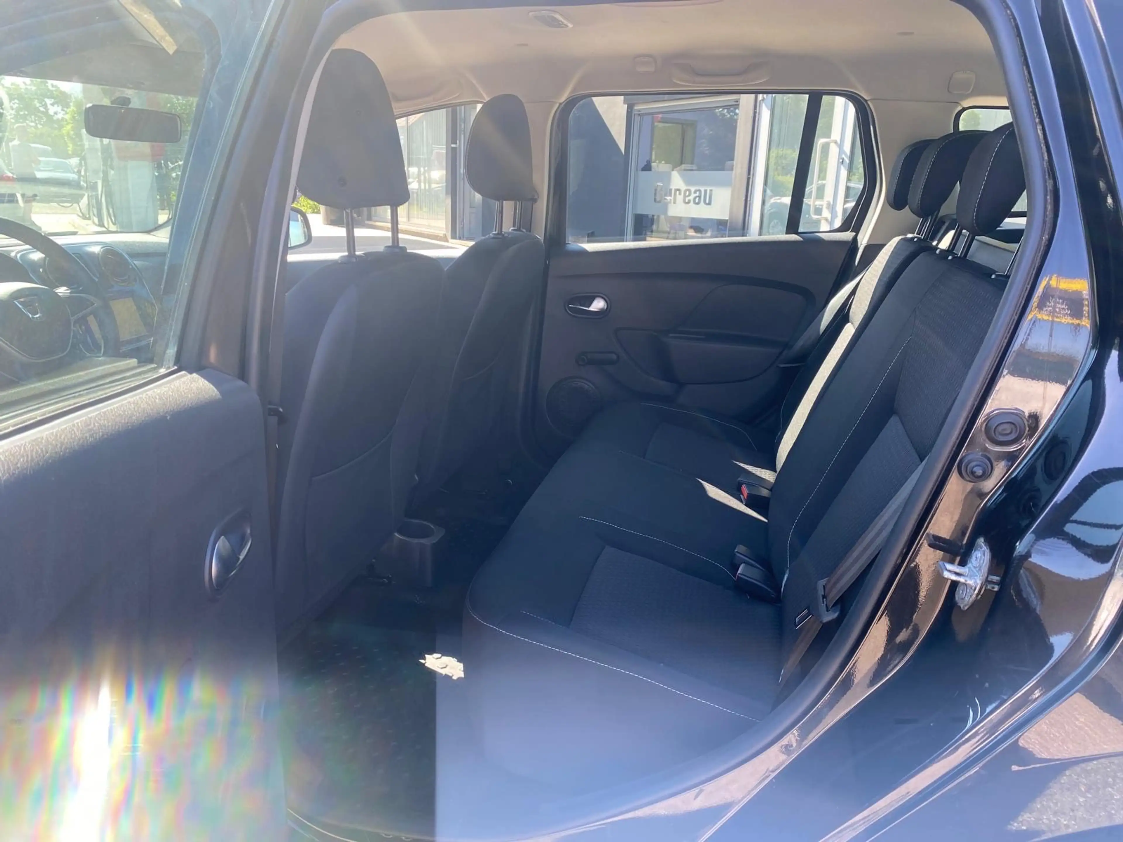 Dacia Logan Logan MCV 1.5 dCi Lauréate — photo 10