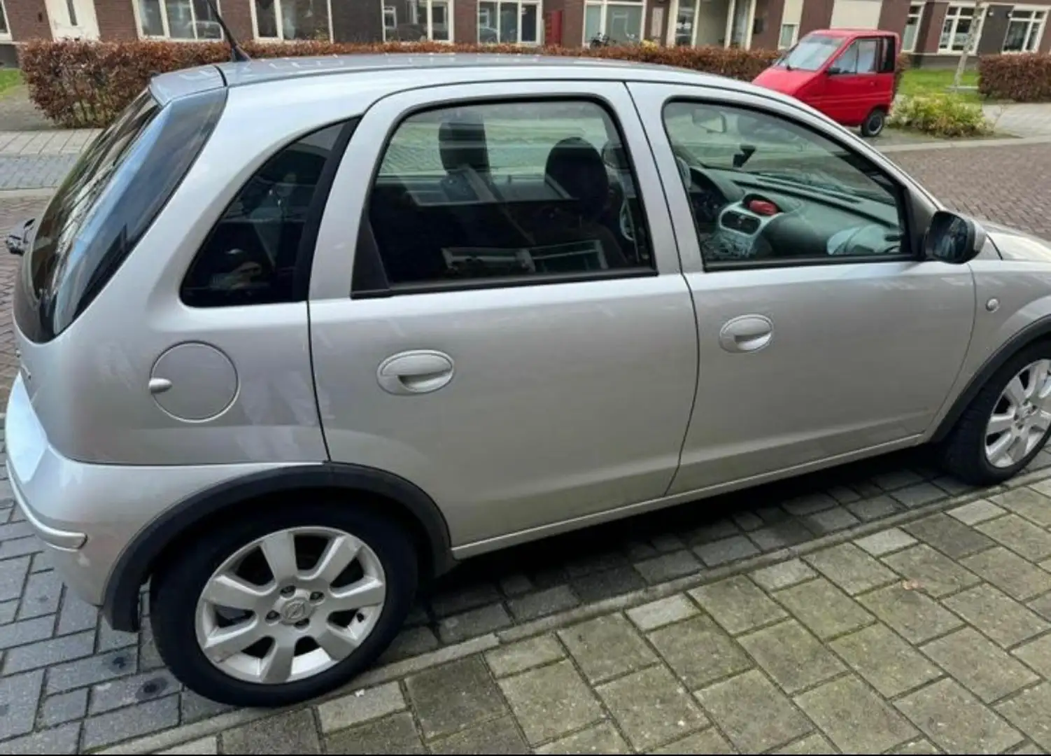 Opel Corsa Corsa 1.2-16V Full Rhythm Zilver - 2