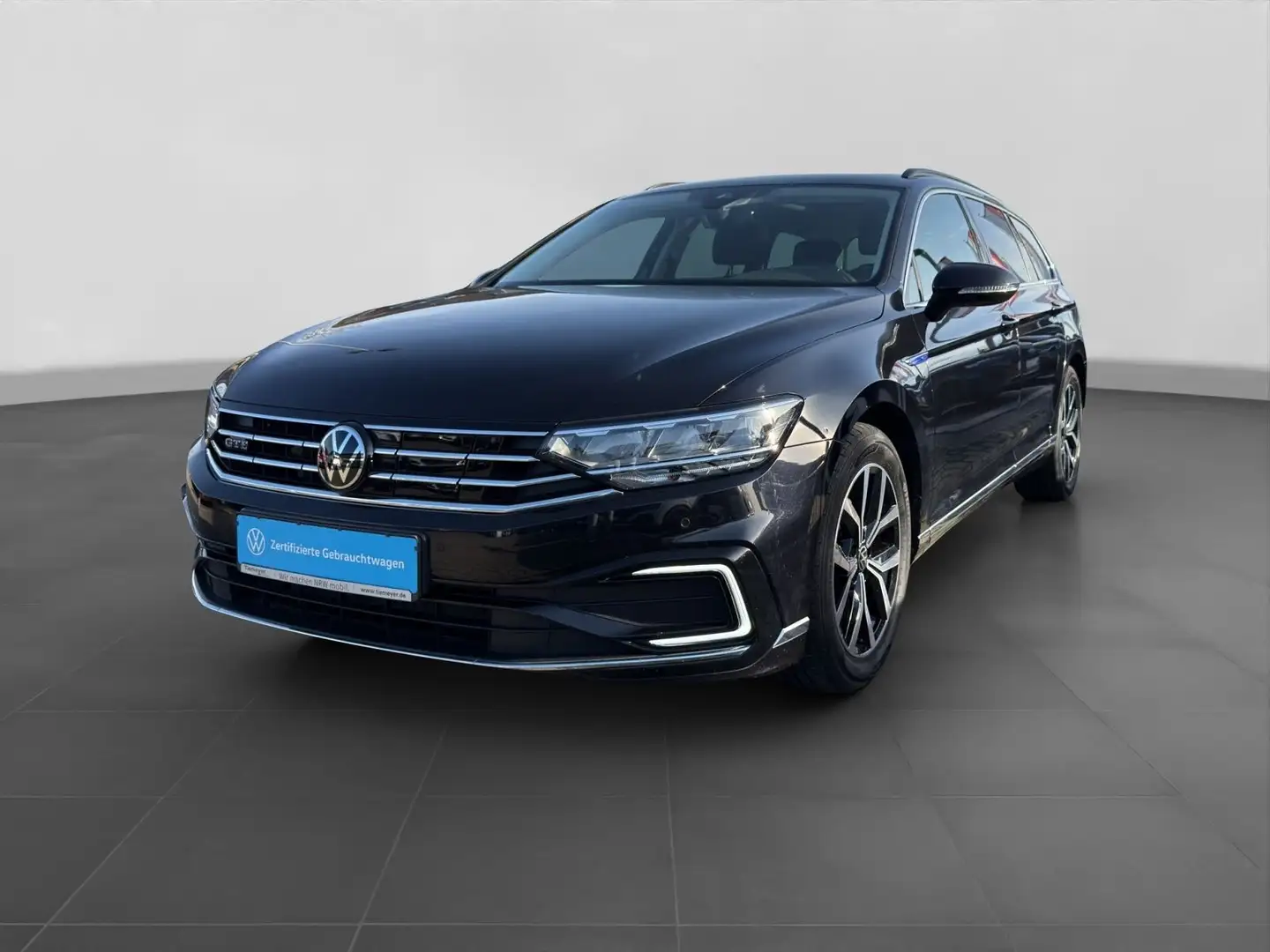Volkswagen Passat Variant GTE STANDHZ PANO AHK KAMERA LED Schwarz - 2