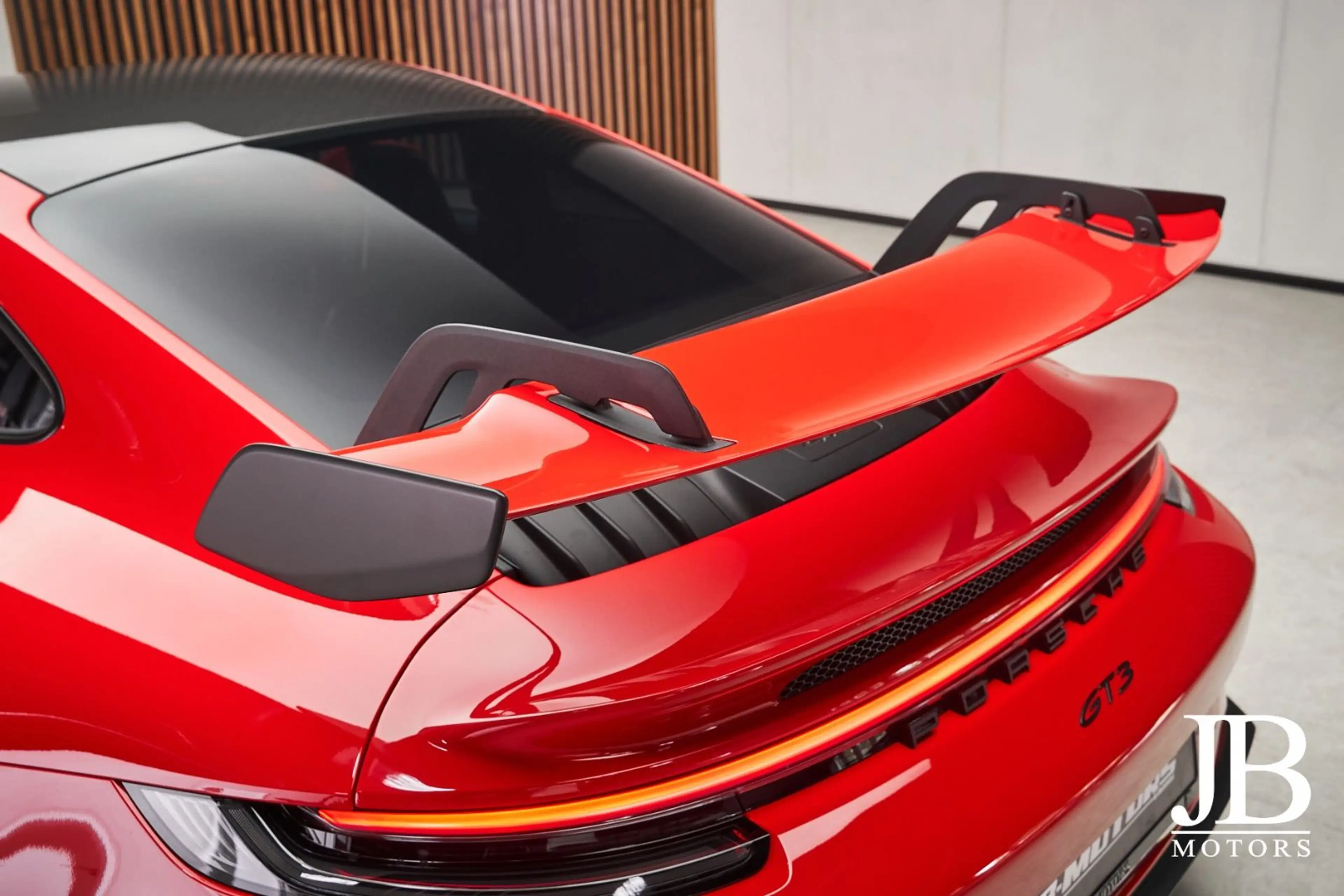 Porsche 992 .1 GT3 PCCB 18-Wege Lift Bose Carbon — photo 15