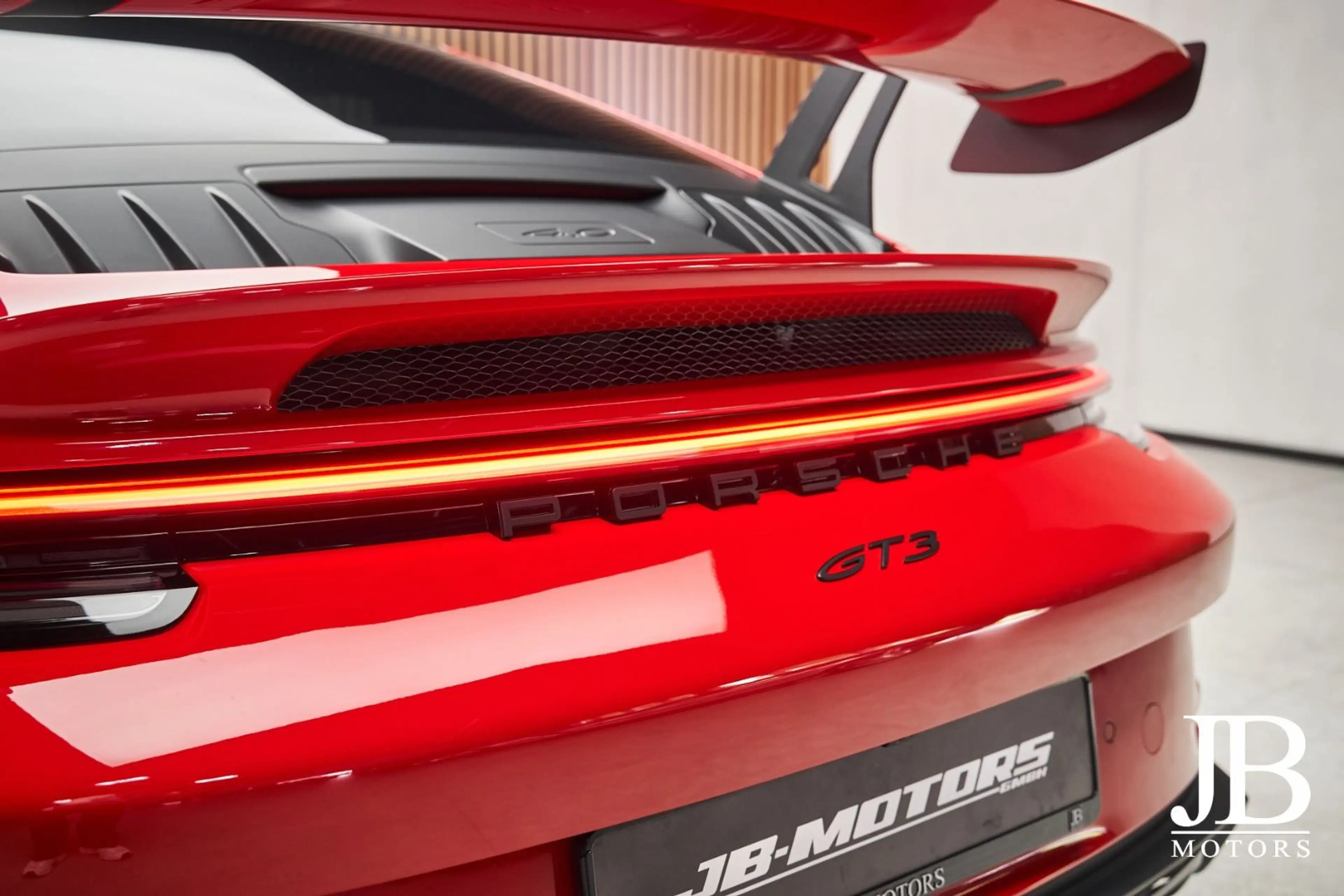 Porsche 992 .1 GT3 PCCB 18-Wege Lift Bose Carbon — photo 14