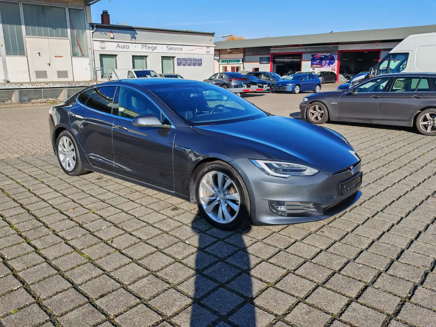Tesla Model S 90D/ MCU 2/ PANO/ smartAIR/ Sitzklima Grau - 1