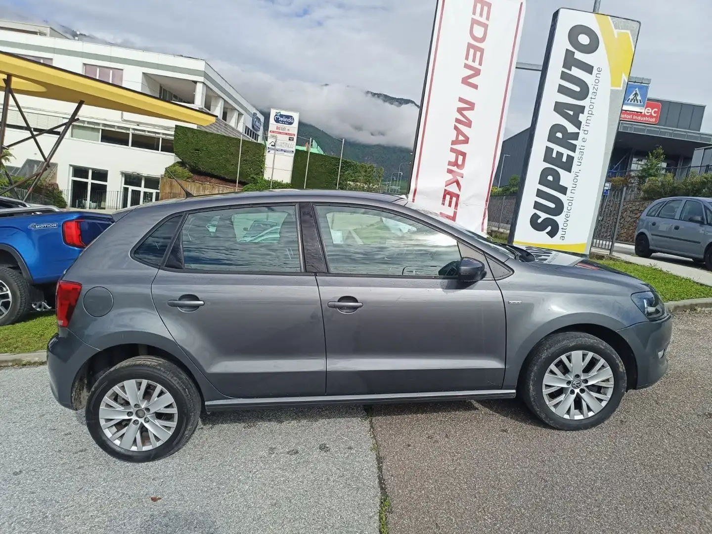 Volkswagen Polo Polo 5p 1.6 tdi Comfortline 90cv Grijs - 1