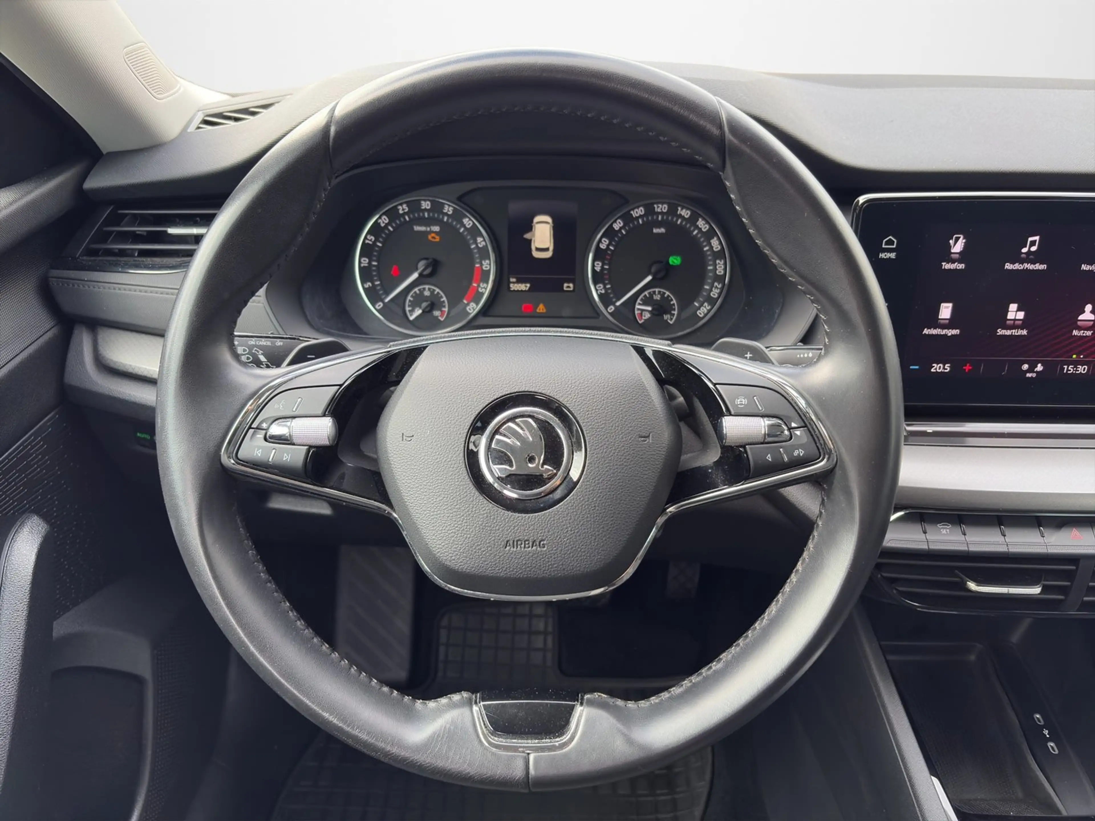 Skoda Octavia 4x4 Ambition TDI DSG — photo 10
