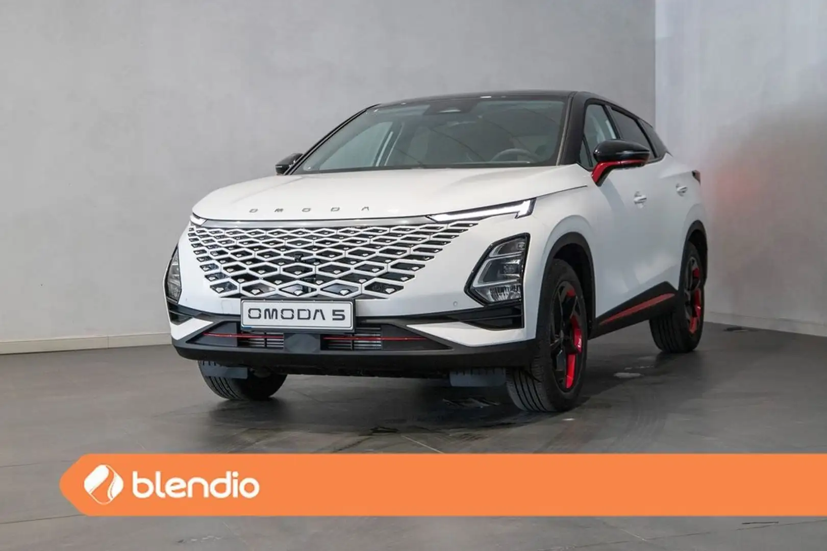 Omoda 5 1.6 T-GDI 136.kW (18CV) DCT Comfort Weiß - 1