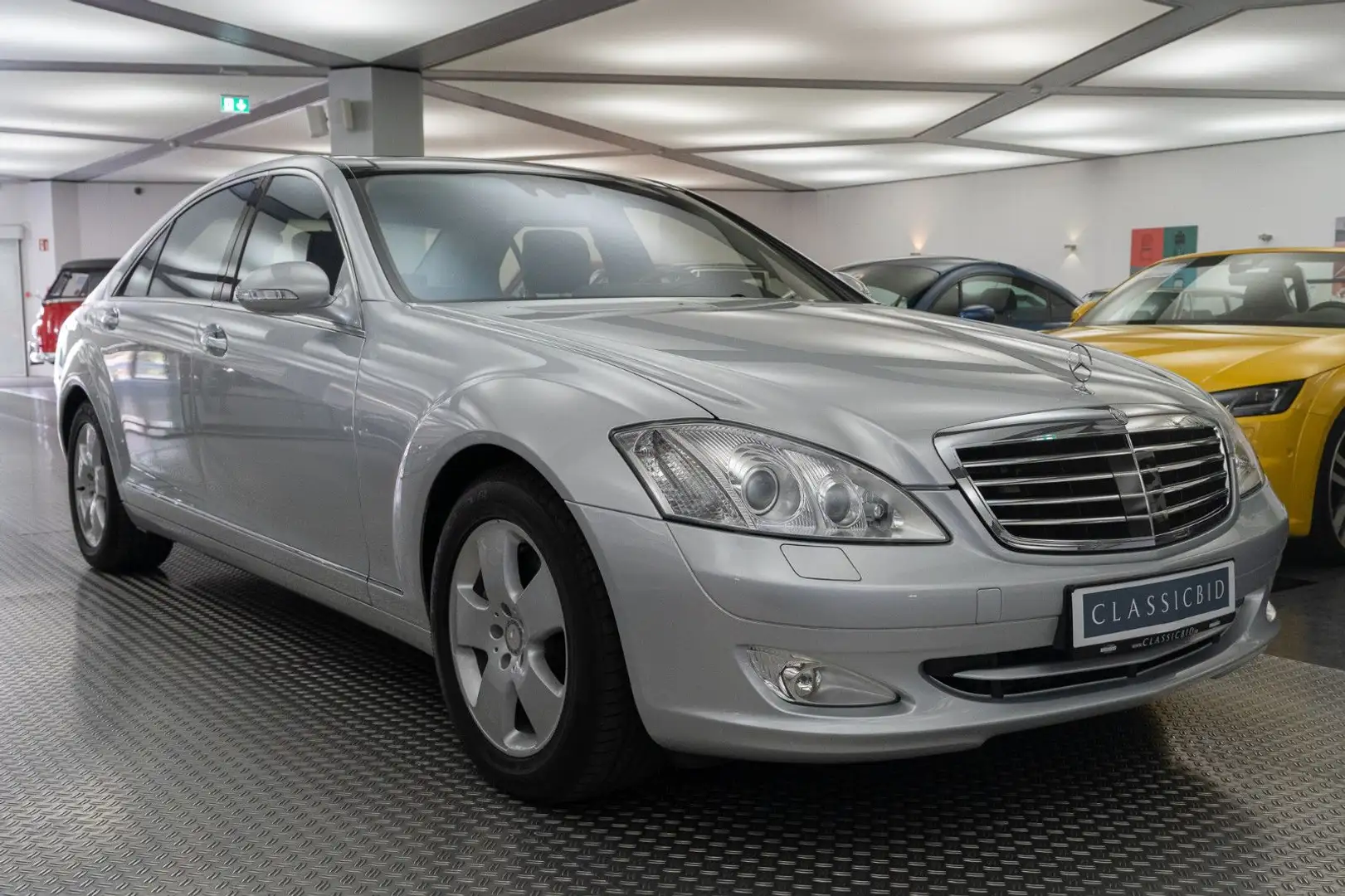 Mercedes-Benz S 500 4Matic L Argintiu - 2