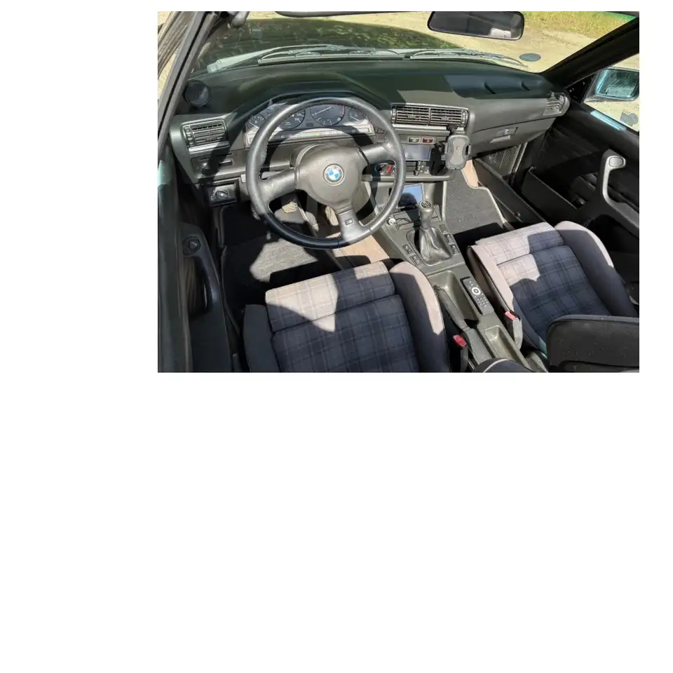 BMW 318is, foto 12
