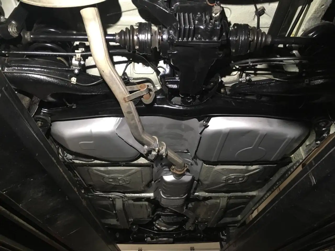 BMW 318is, foto 11