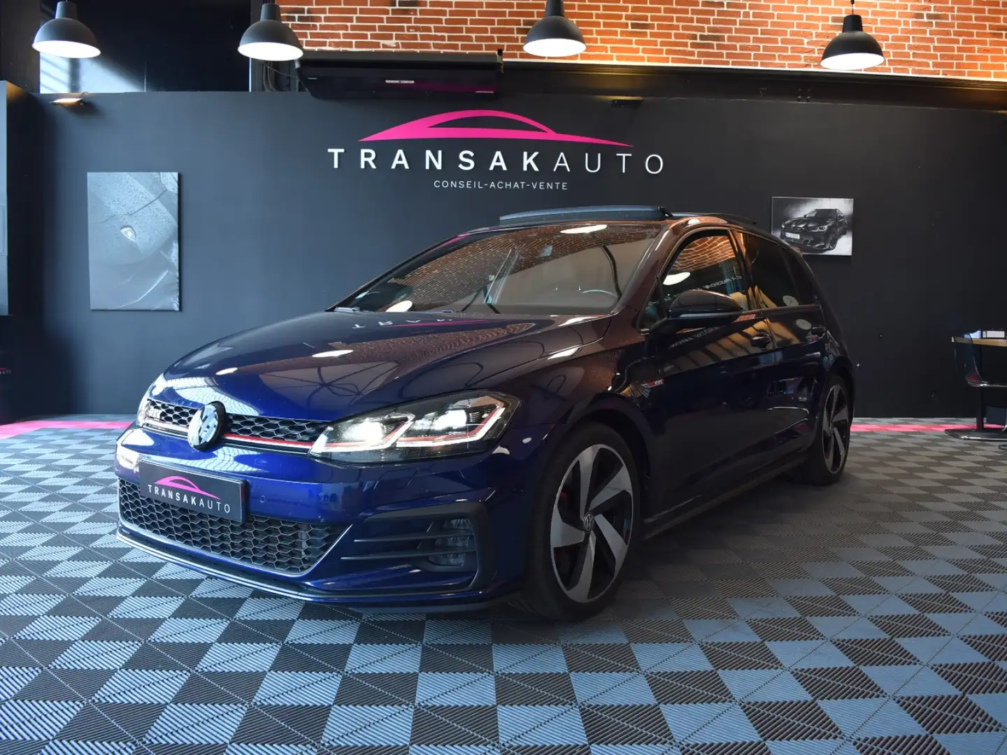 Volkswagen Golf GTI Performance Bleu - 1