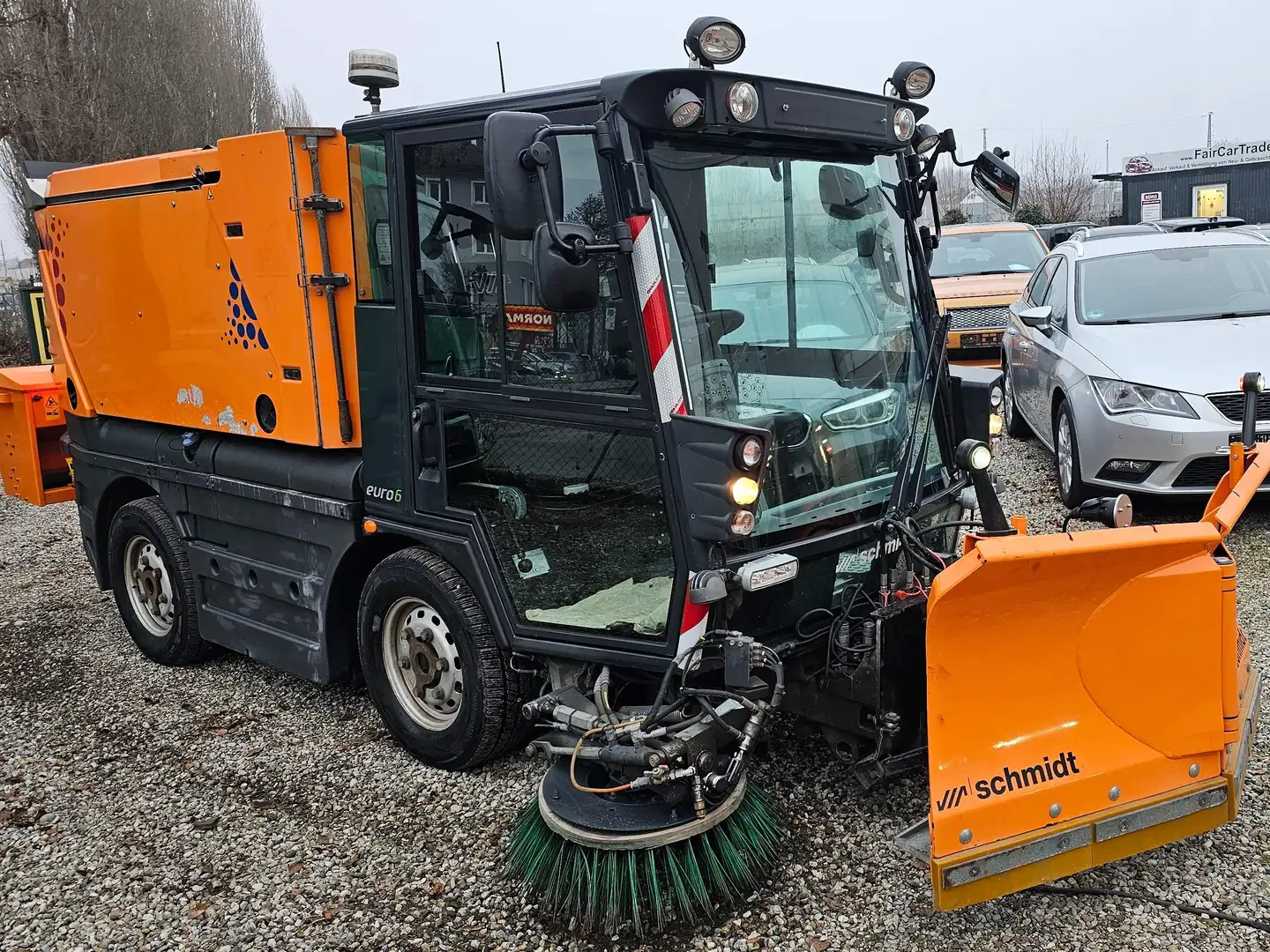 Autres Aebi SCHMIDT Swingo Compact 200+ Strassenreiniger Orange - 1