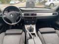 BMW 318 318i Touring Rood - thumbnail 3