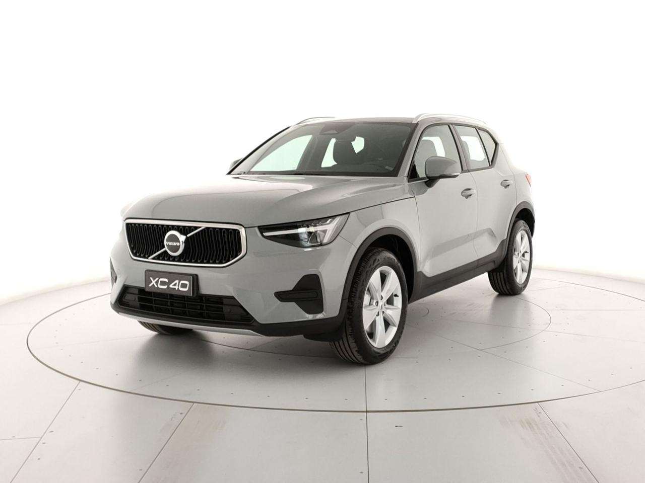 Volvo XC40 2.0 b3 Core auto