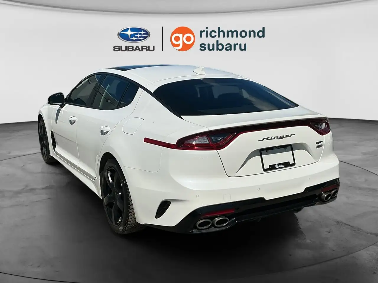 Kia Stinger photo Kia Stinger