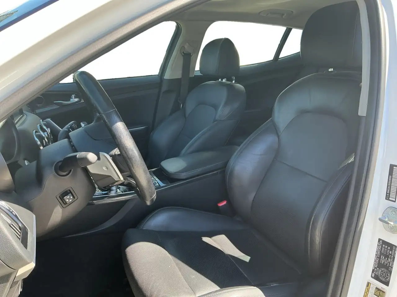 Kia Stinger photo Kia Stinger