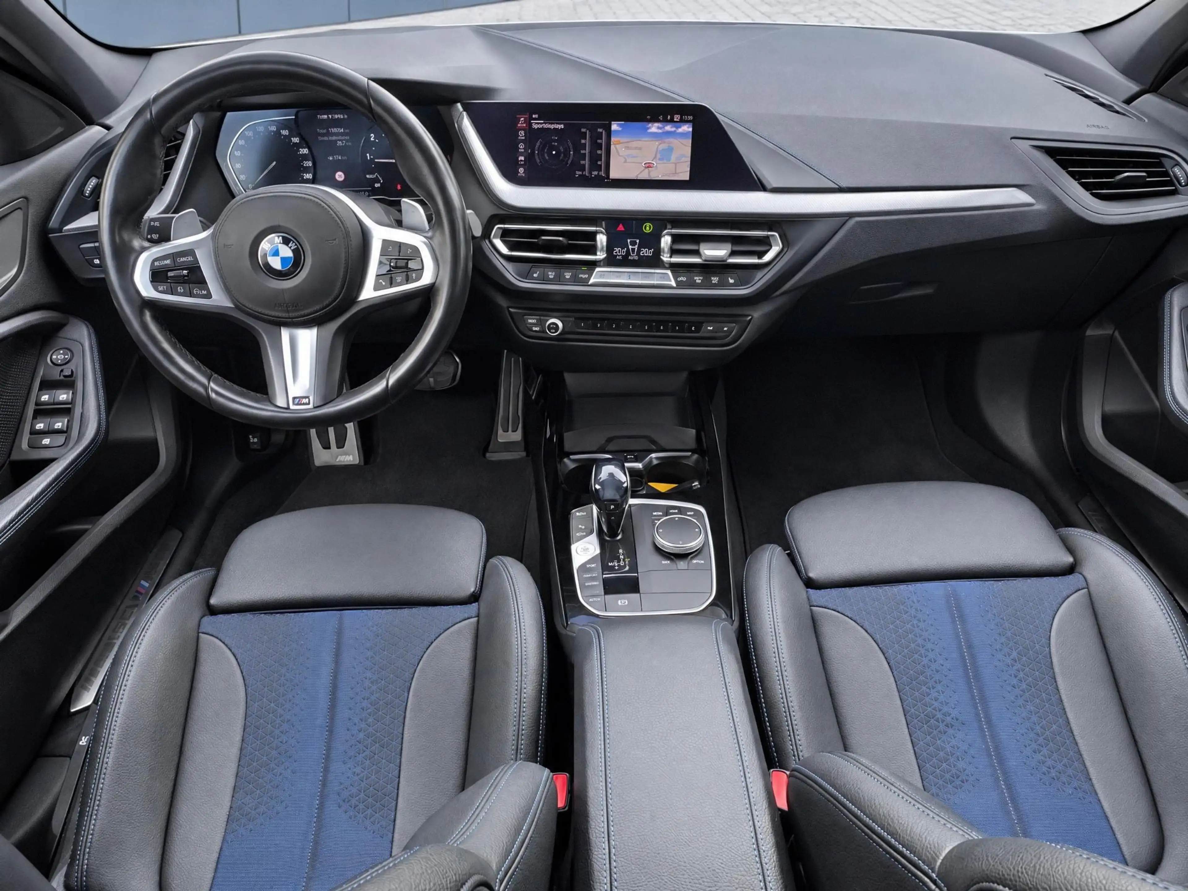 BMW 135 1-serie M135i xDrive High Executive | Incl. 12 maa — photo 6