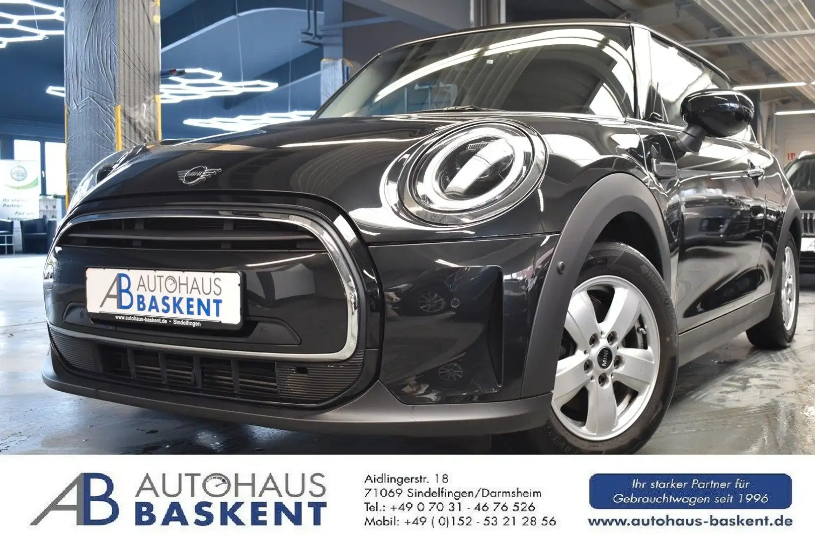 MINI One One Classic Trim*NAVI*LED*KEYLESS-GO*PDC*SHZ*ALU Schwarz - 1