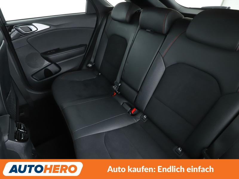 Kia ProCeed / pro_cee'd 1.6 TGDI GT Aut.*NAVI*LED*ACC*SPUR*PDC*SHZ* — photo 14