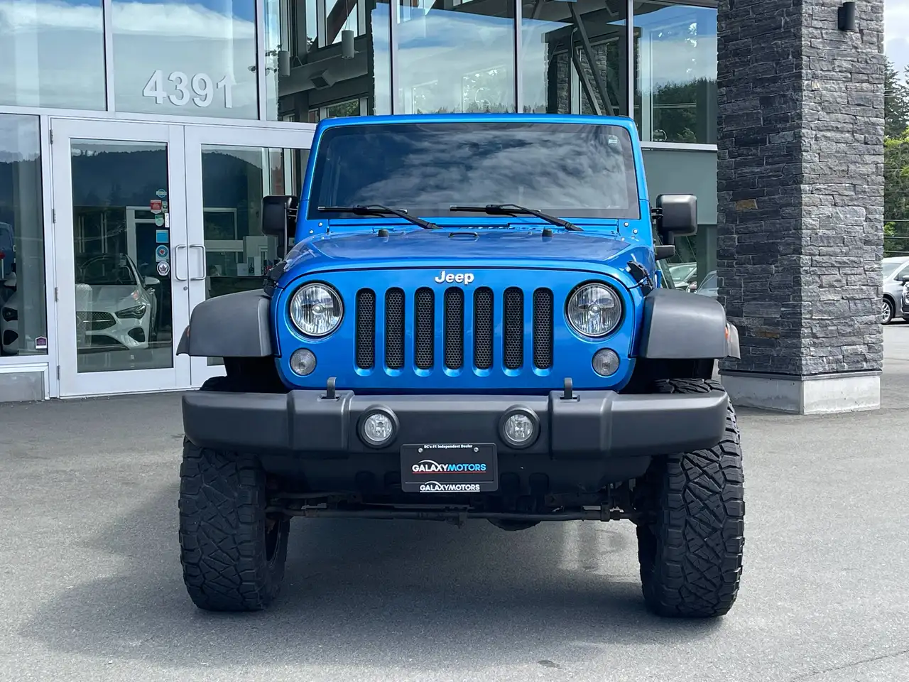 Jeep Wrangler снимка Jeep Wrangler