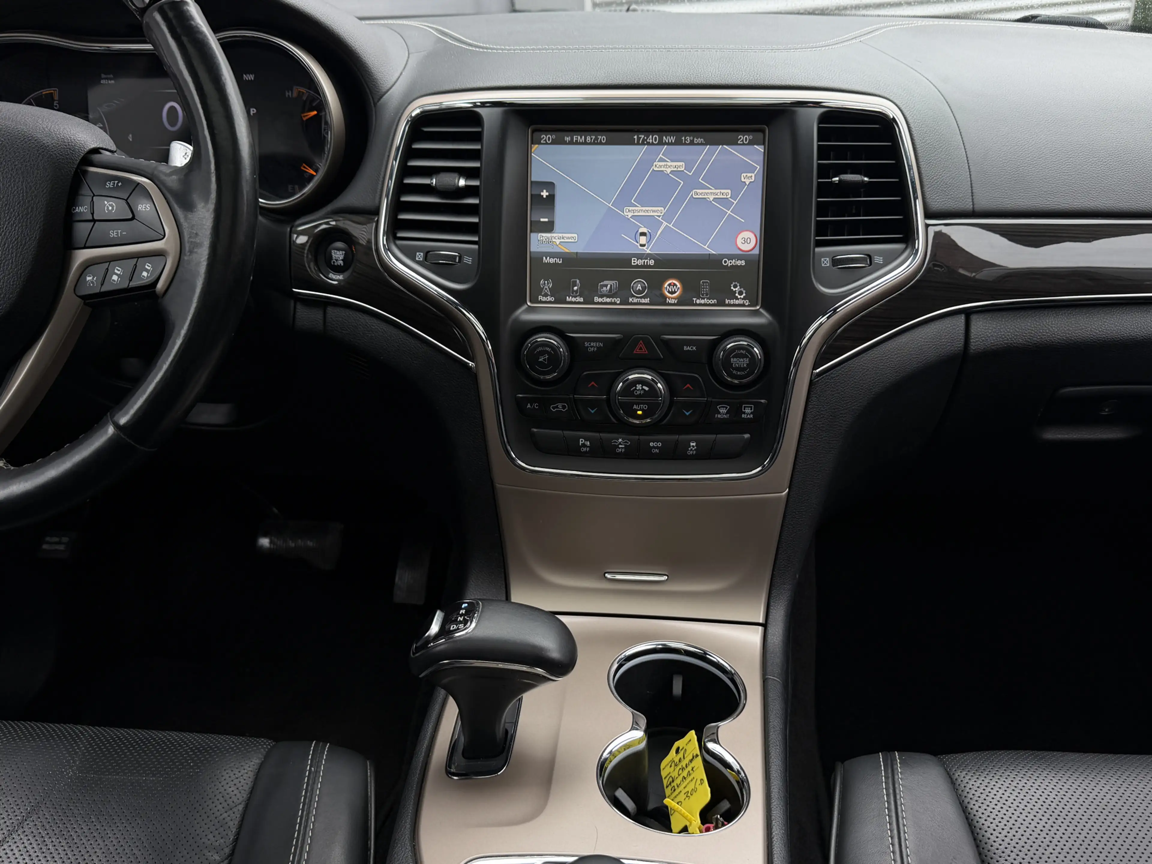 Jeep Grand Cherokee 3.0 CRD Overland I Aut. I ACC I Leder I Pano.dak — photo 17