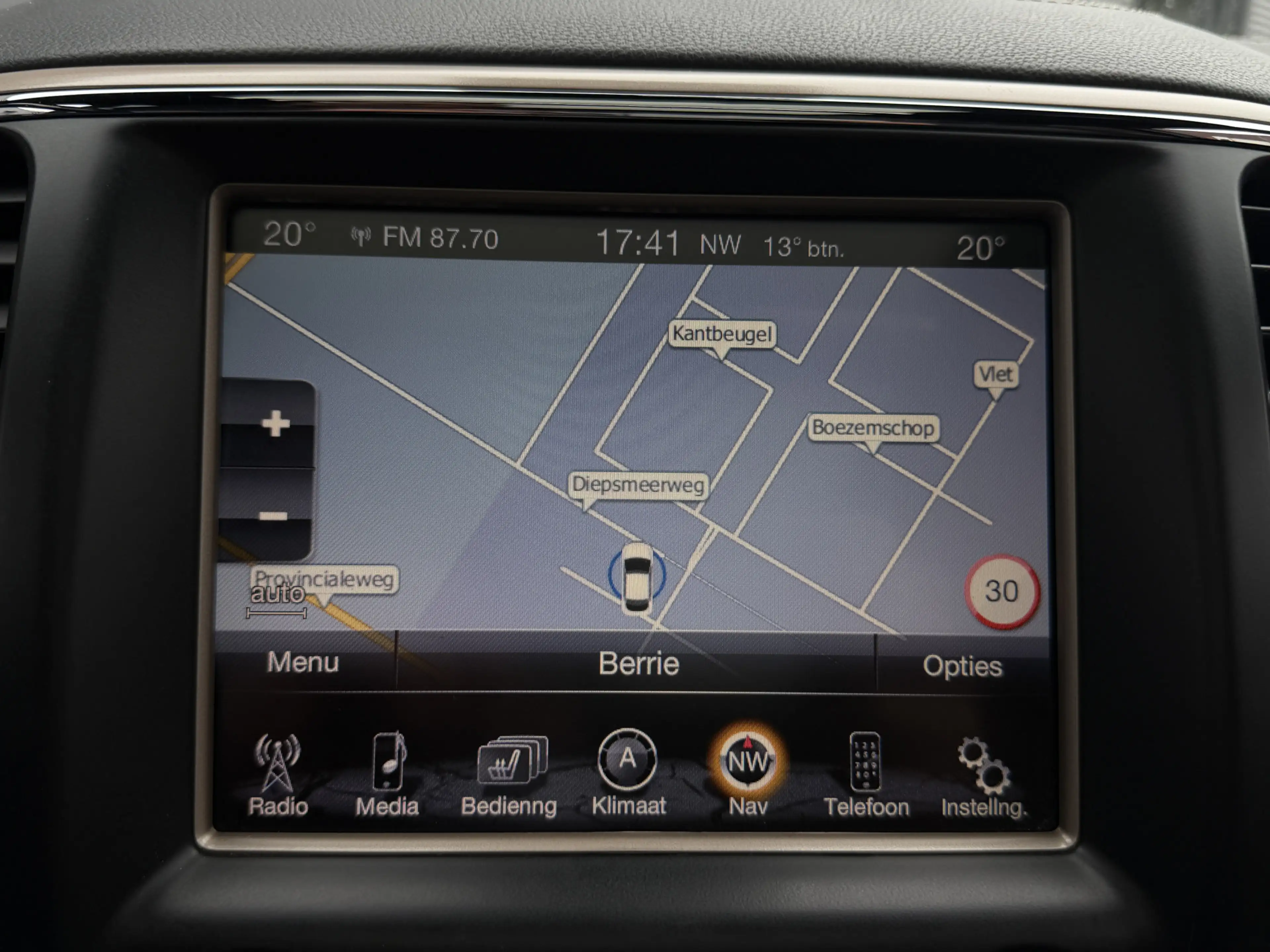 Jeep Grand Cherokee 3.0 CRD Overland I Aut. I ACC I Leder I Pano.dak — photo 23