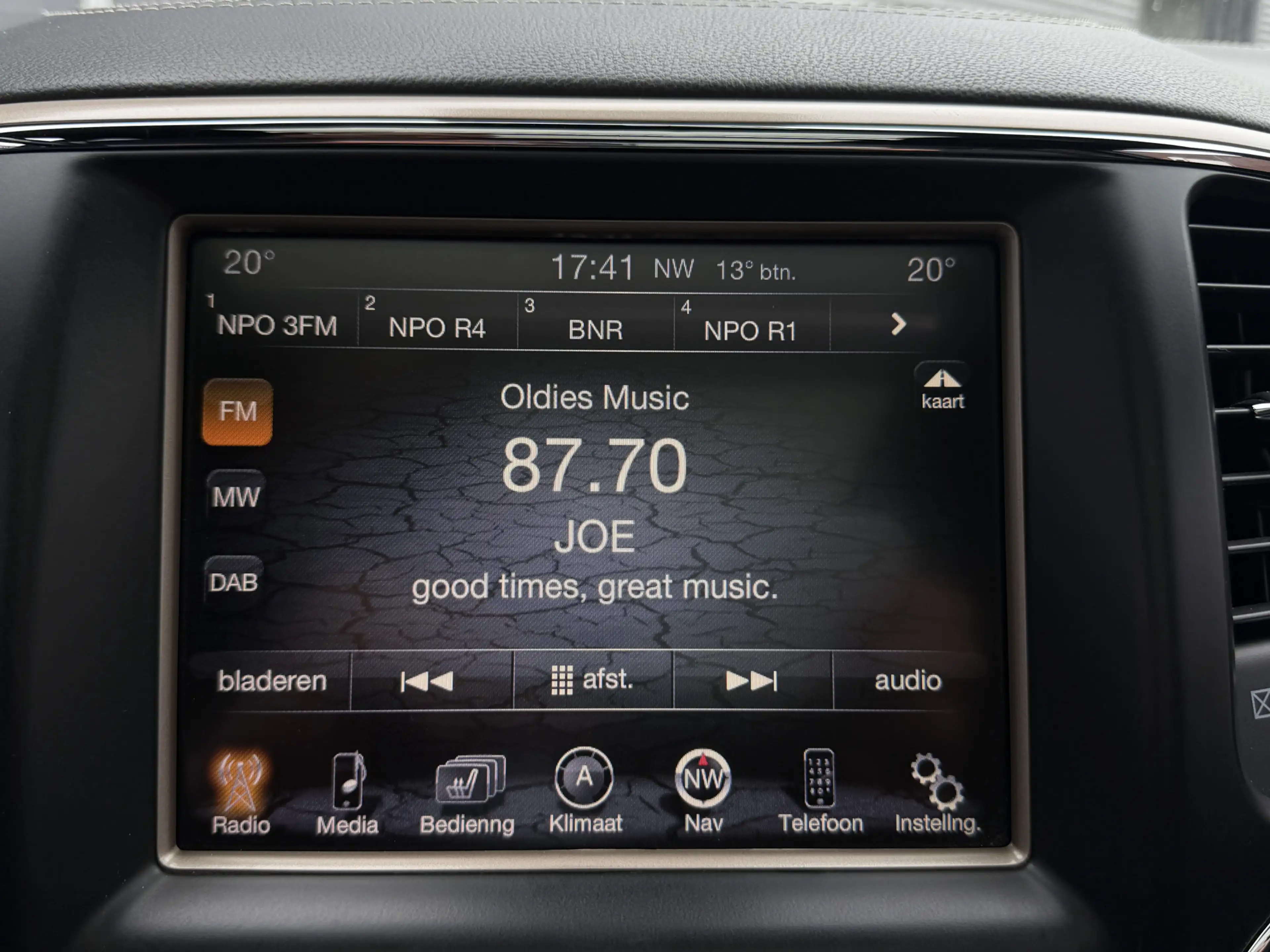 Jeep Grand Cherokee 3.0 CRD Overland I Aut. I ACC I Leder I Pano.dak — photo 25