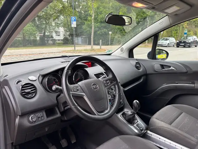 Opel Meriva view 14