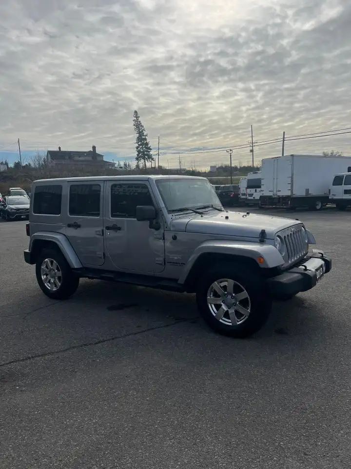 Jeep Wrangler снимка Jeep Wrangler