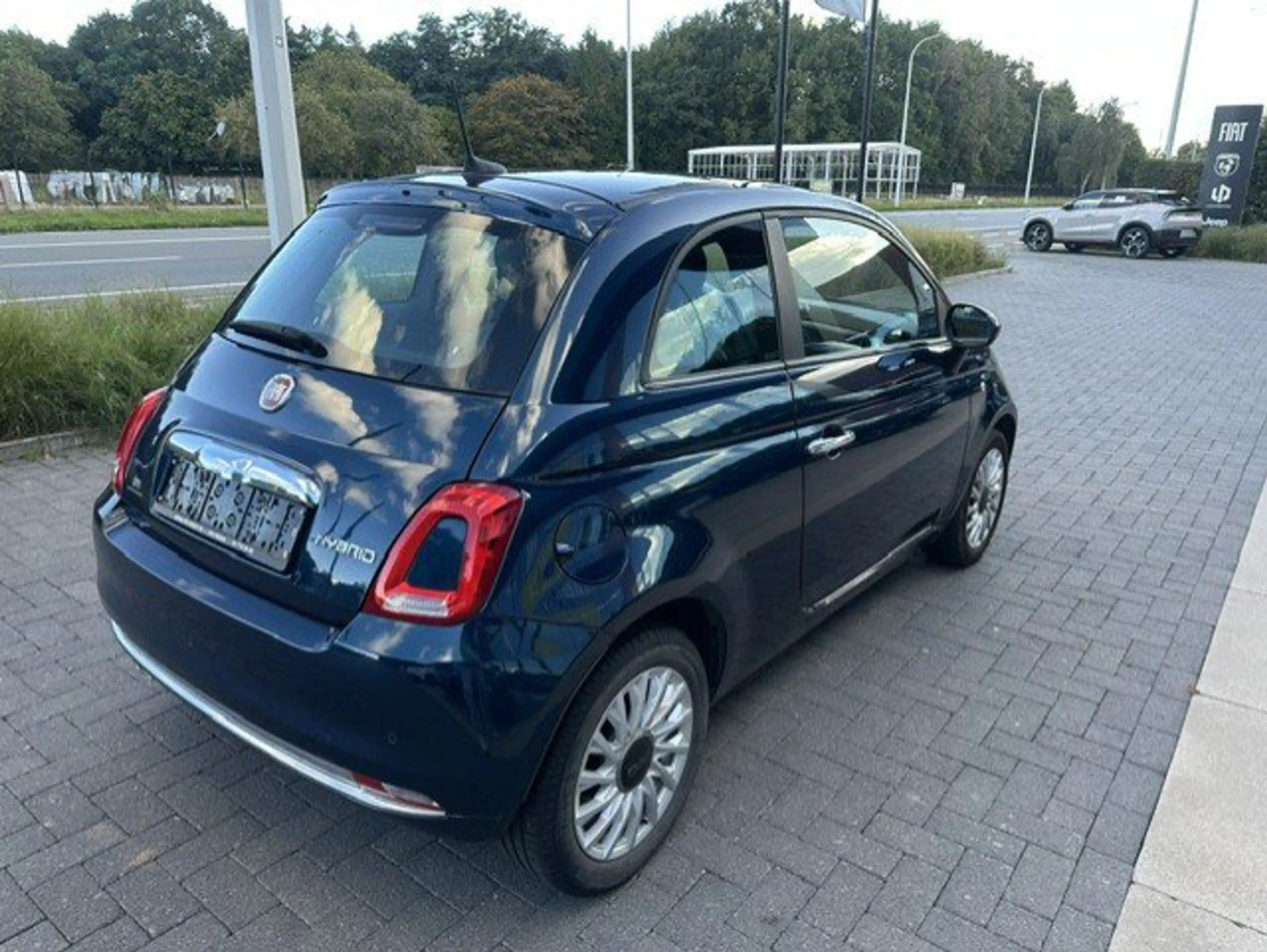 Fiat 500 FIAT 500 1.0i Hybrid Dolcevita — photo 2