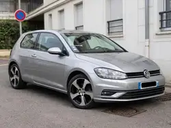 Volkswagen Golf 1.0 TSI 110 Confortline