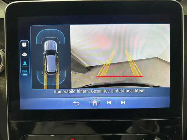 Mercedes-Benz C-Class view 17