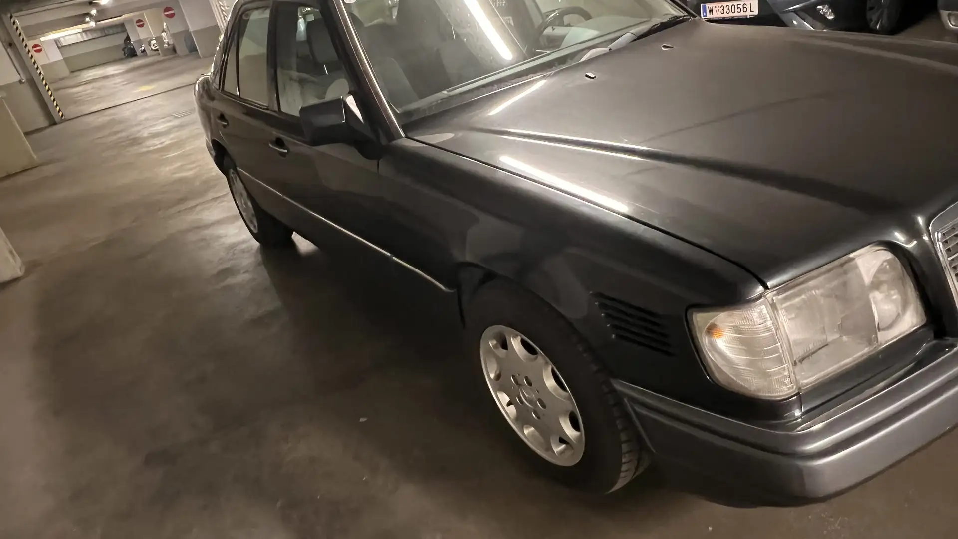 Mercedes-Benz E 250 Ds. Schwarz - 2