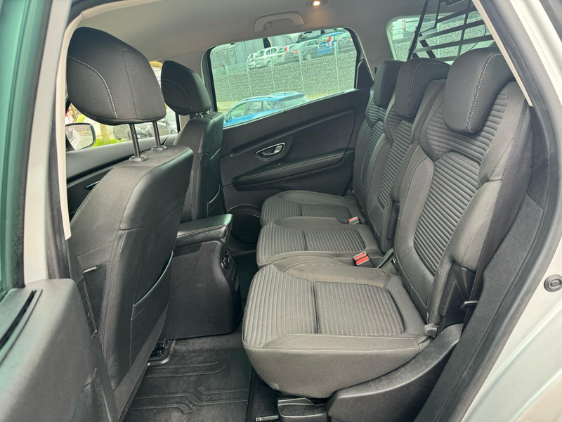 Renault Grand Scenic Business Edition/1.Hand/1 Jahr Garantie/Tüv neu... — photo 10