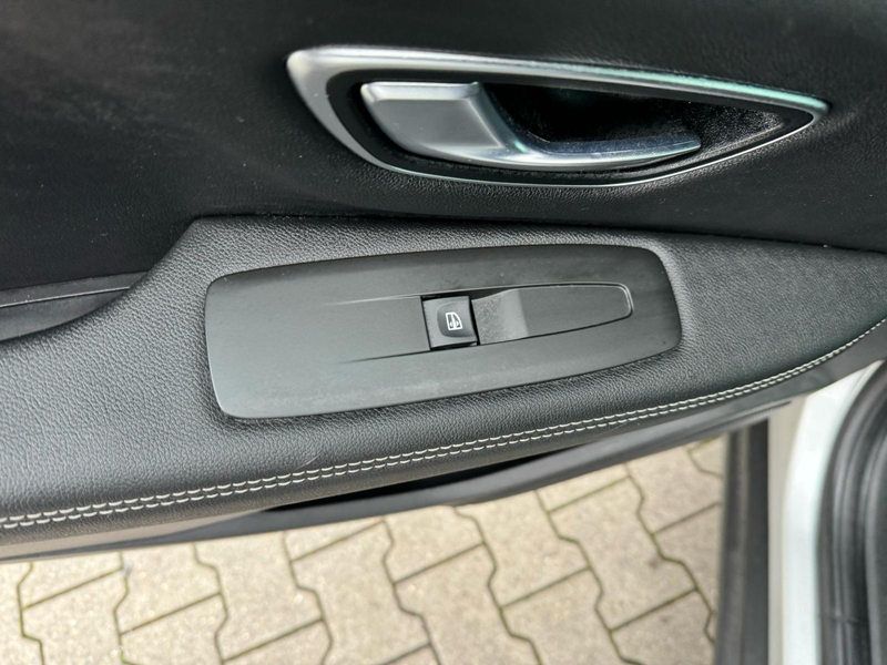 Renault Grand Scenic Business Edition/1.Hand/1 Jahr Garantie/Tüv neu... — photo 15