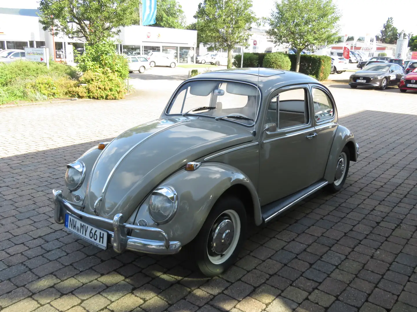 Volkswagen Käfer Beżowy - 1