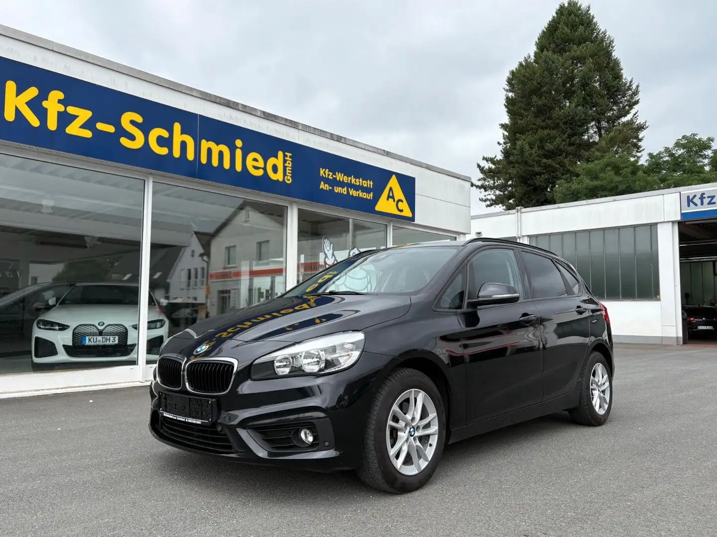 BMW 216 d Active Tourer Advantage*Klima*PDC*SHZ*EU6* Negro - 1