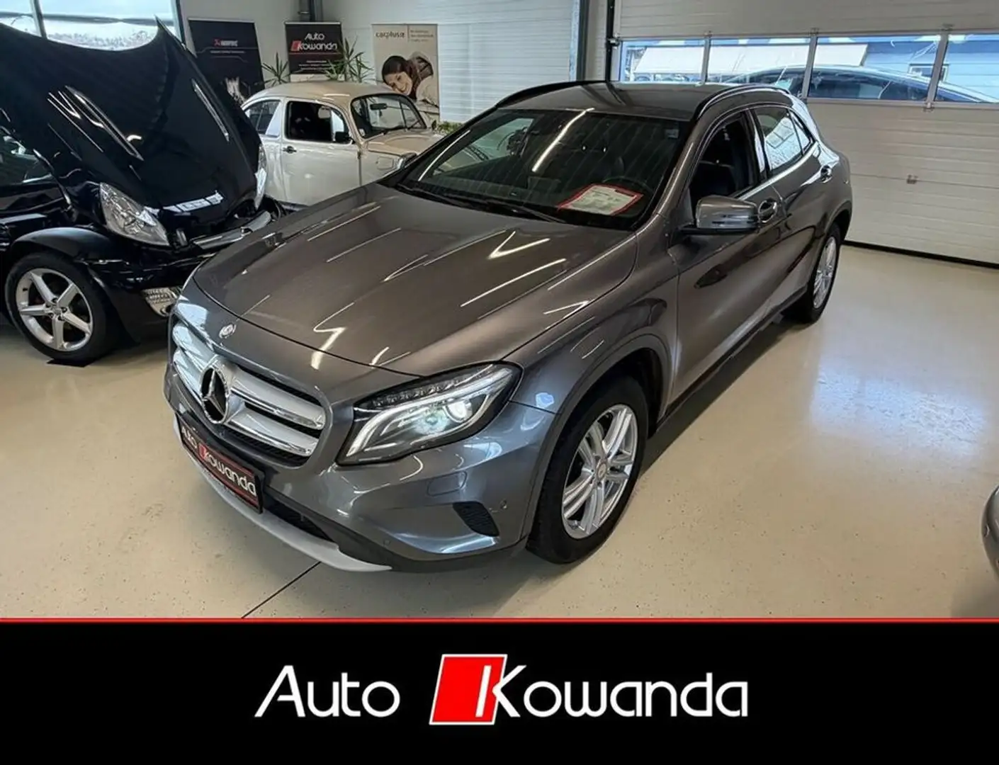 Mercedes-Benz GLA 200 CDI 4. Matic Aut. -1. Besitz Gris - 2
