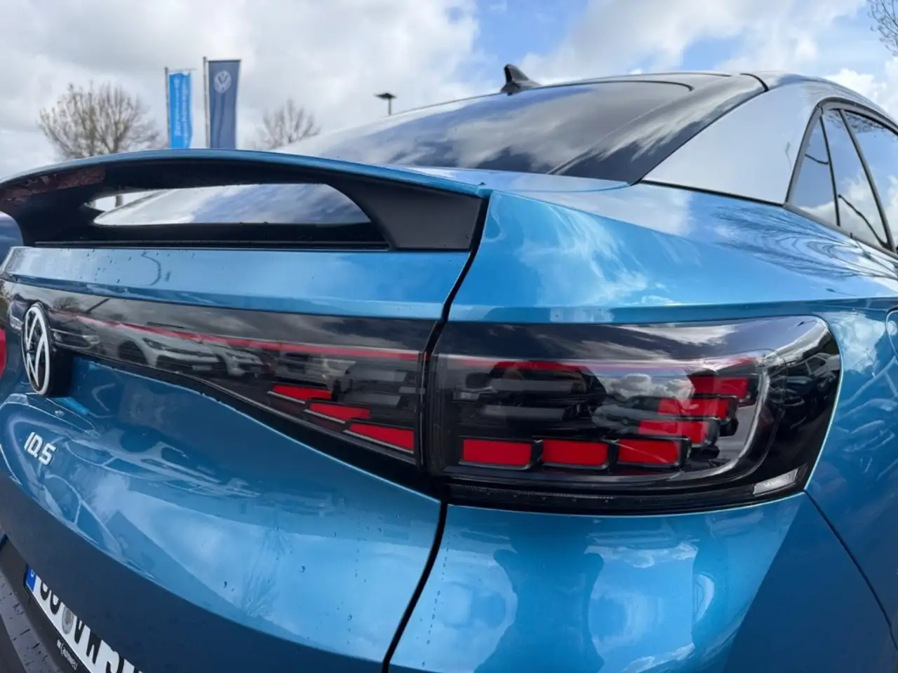 Volkswagen ID.5 Pro 210 kW (286 PS) 77 kWh 1-Gang-Automatik 12