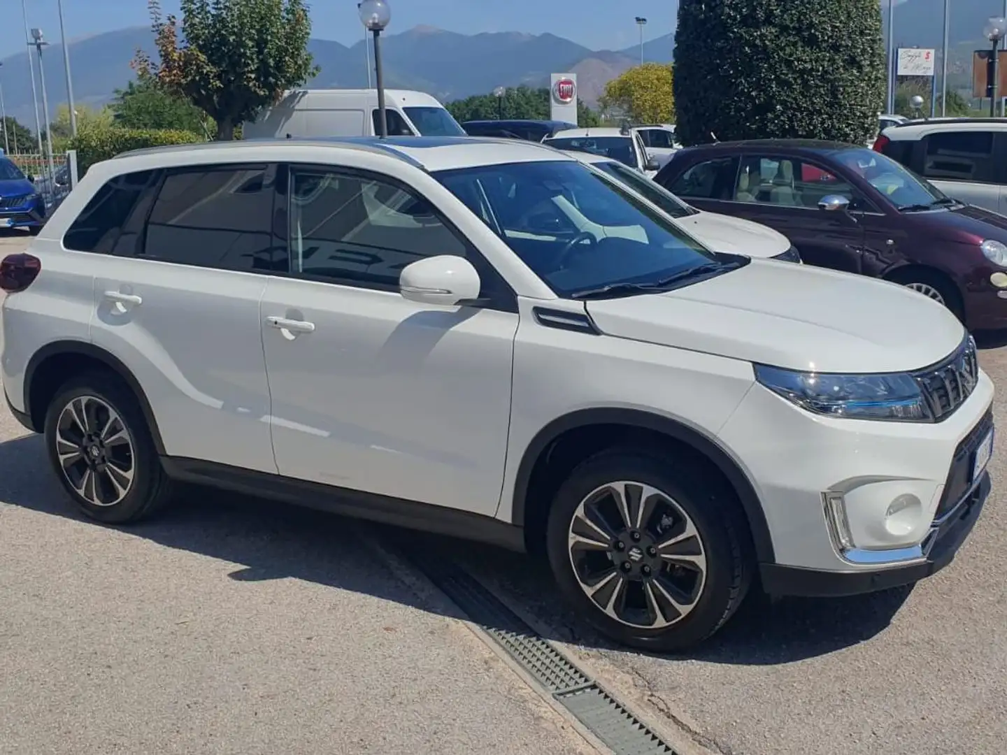 Suzuki Vitara 1.5h 140v Starview 4wd allgrip auto Bianco - 2