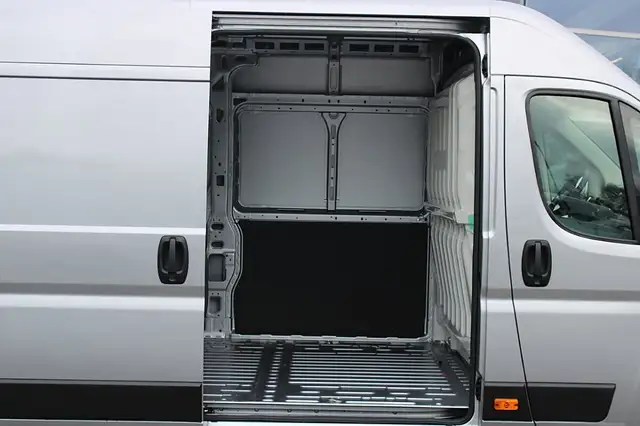 Fiat Ducato Maxi L4H2 180AT 10Zoll Navi Schwingsitz ... Ansicht 14