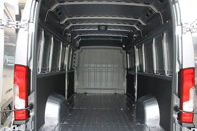 Fiat Ducato Maxi L4H2 180AT 10Zoll Navi Schwingsitz ... Ansicht 9