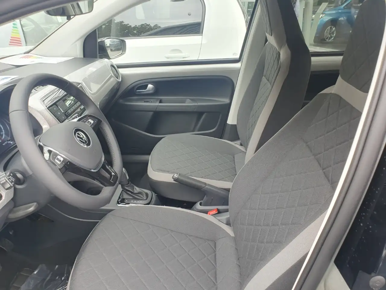 Volkswagen e-up! Edition Klimaautom DAB Ambiente Beleuchtung SHZ Rü 8